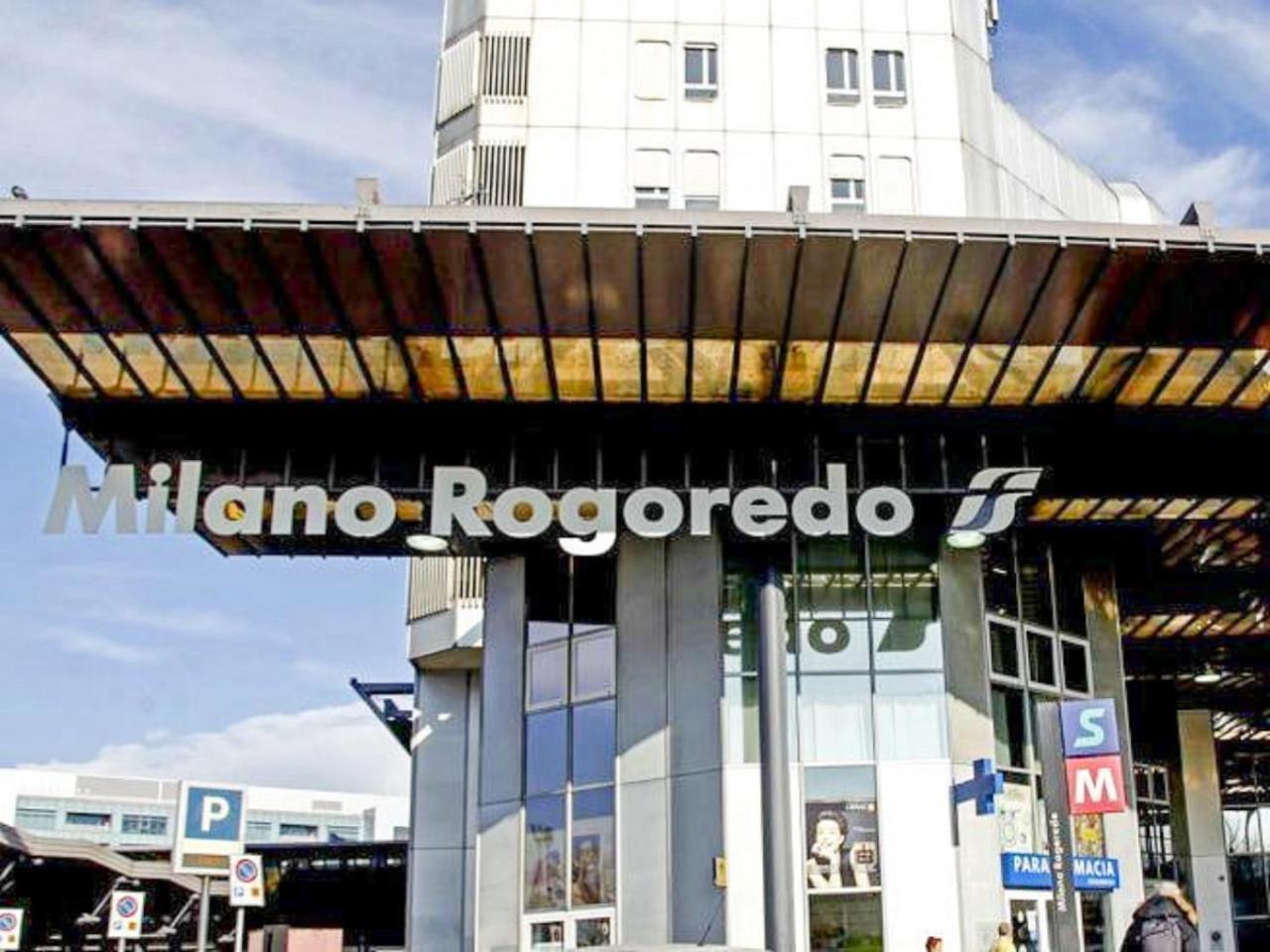 Mh Studios Milan Bagian luar foto